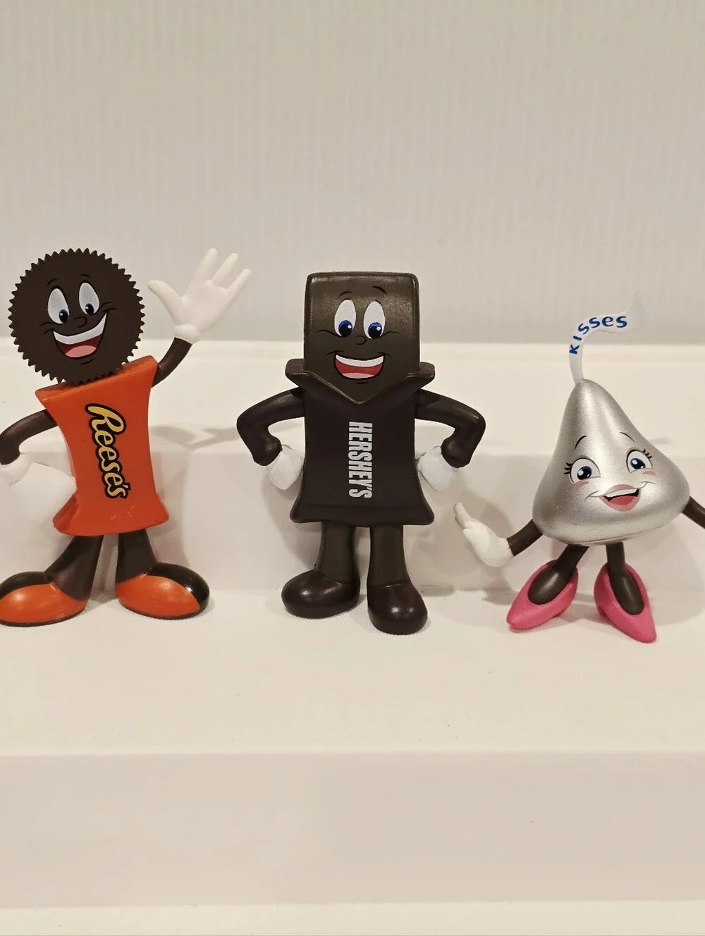 Hersey Park Bendable Figures Hersey Milk Chocolate Souvenir Character Set